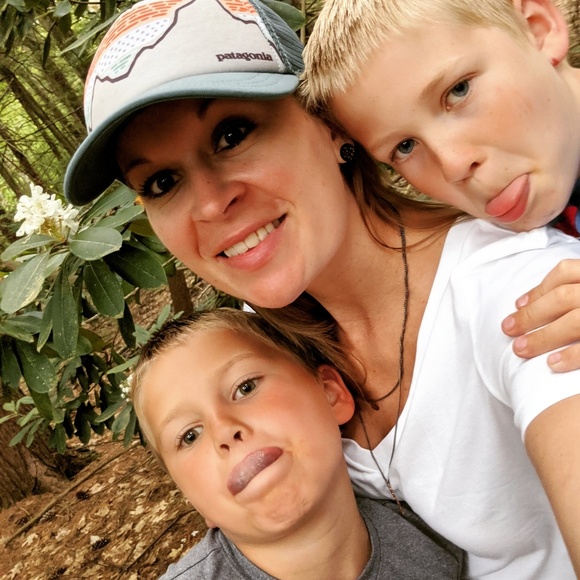 Meet the Posher Other - Meet your Posher, Jen